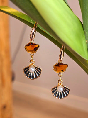 She Sells Sea Shells - Gold