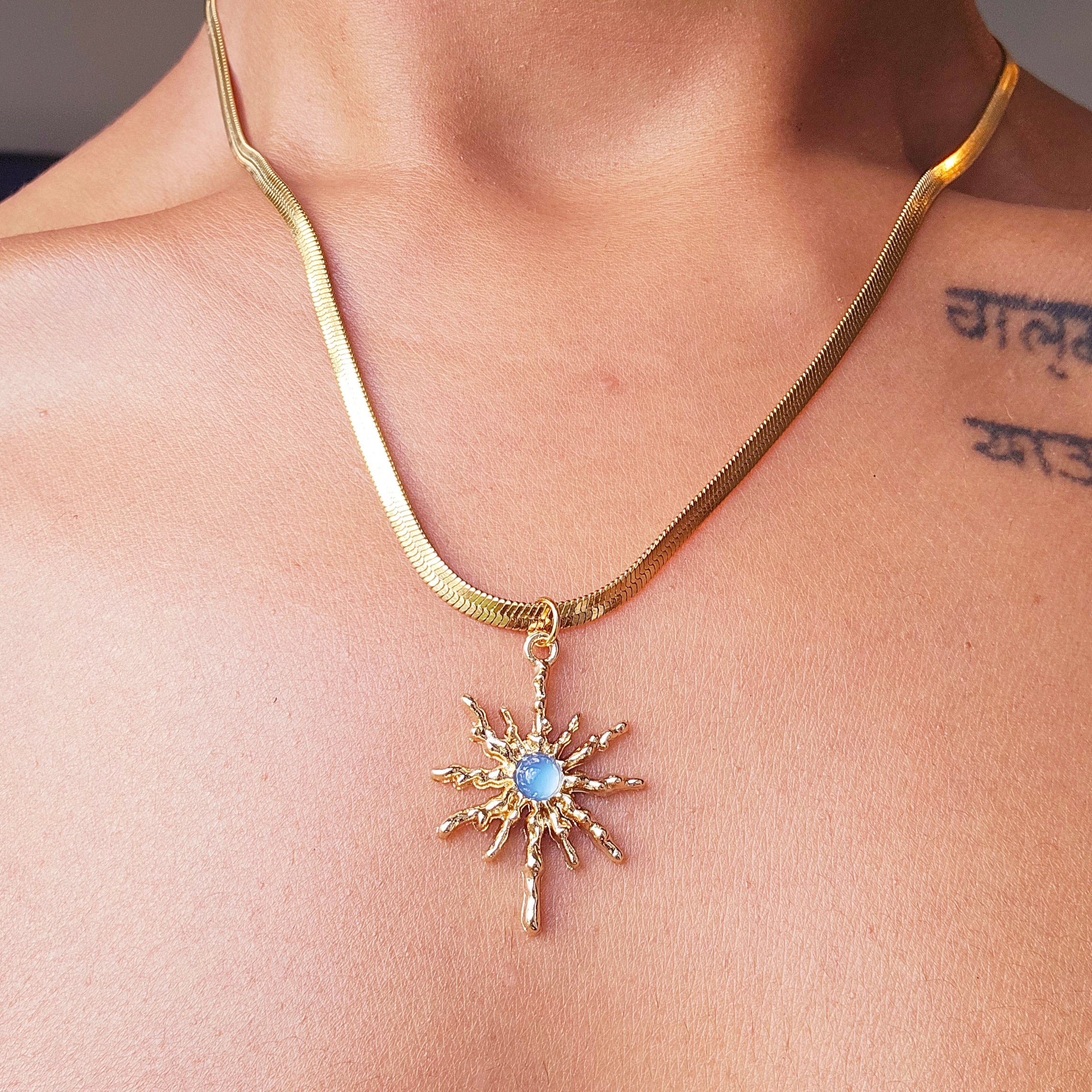 Sun Star - Gold Snake Chain