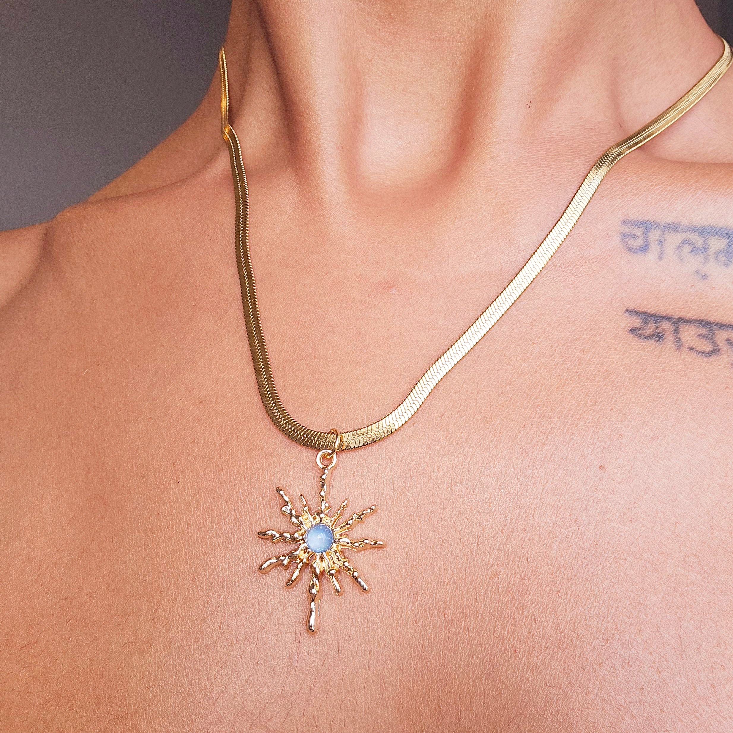 Sun Star - Gold Snake Chain