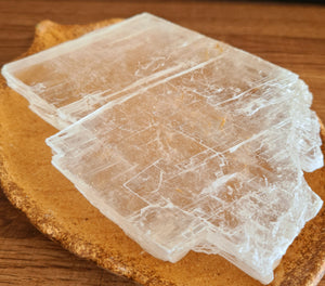 Selenite Charging Plate