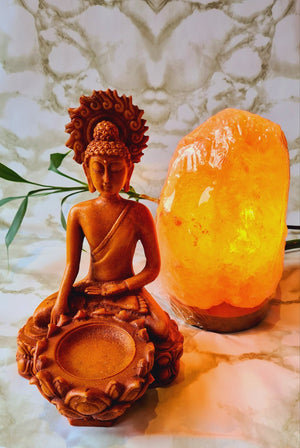 Himalayan Salt Lamp & Buddha Gift Set